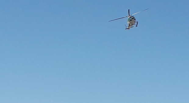 Francia, elicottero della protezione civile precipita a Villard-de-Lans: un morto e 4 feriti
