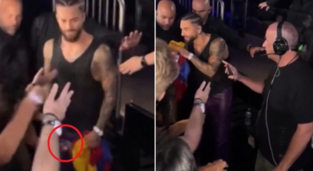 Maluma molestato al concerto, un fan lo tocca nelle parti intime: la reazione del cantante