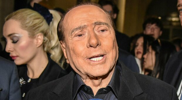 Forza Italia, Berlusconi fa la rivoluzione: «L'immobilismo fa male in politica, ma a decidere sono sempre io»