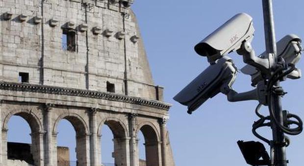 Sicurezza e incidenti a Roma, in arrivo la stretta: telecamere in 12 zone