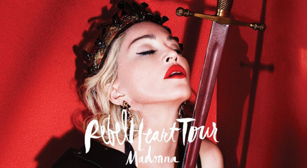 Madonna, nuovo team per gli abiti di scena: Gucci, Prada, Wang e Jeremy Scott
