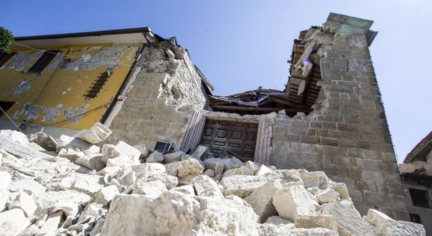 Terremoto, al Centro Italia come all'Aquila: un imprenditore ride nelle intercettazioni