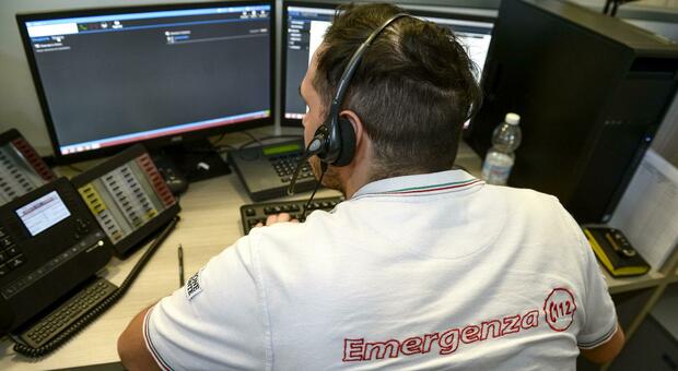 Numero unico di emergenza: servono 126 operatori telefonici. Una centrale a Campi