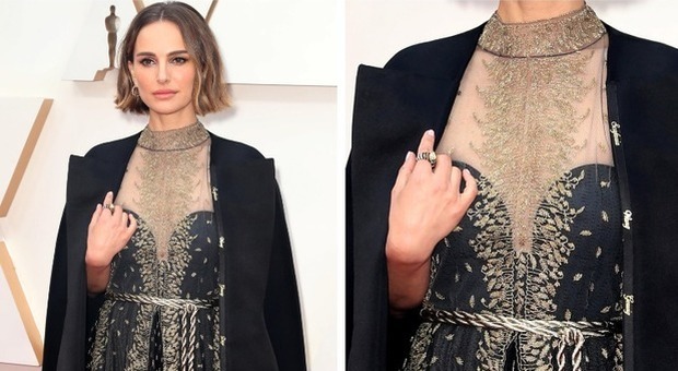 Oscar 2020, la protesta di Natalie Portman: i nomi delle registe snobbate alle nomination ricamati sul mantello
