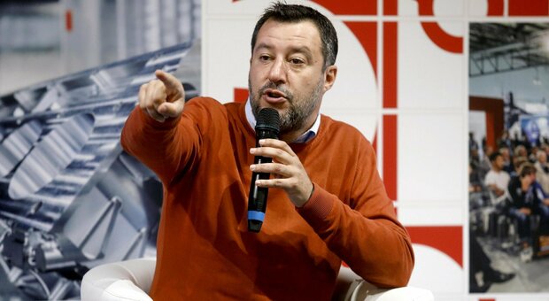 Dpcm, Salvini attacca Conte: «Una sola telefonata di un minuto, questa non è collaborazione»