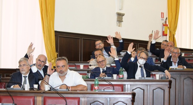 Città metropolitana di Napoli, regolamento per i concorsi: «Dal 9 agosto i bandi per 1.400 posti»