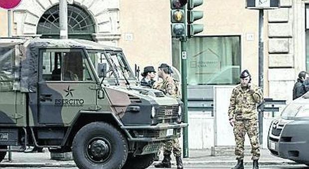 Roma, militare si spara nel bagno della metro: problemi familiari all'origine del gesto