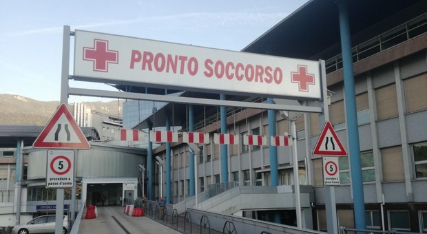 Morti sul lavoro, due vitttime in poche ore: un operaio 23enne a Sassari e un muratore 39enne a Trento