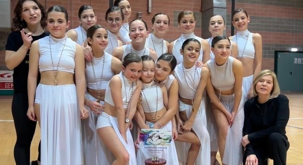 Eos Ritmica vince il concorso coreografico Opes Gym 2023, bella prova delle 15 ginnaste