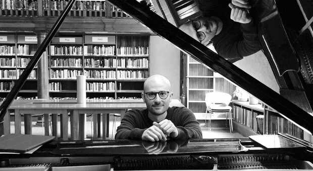 Alessandro Bianchi, la storia del docente-pianista di Latina