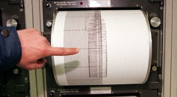 Forte terremoto vicino a Lisbona di magnitudo 4,5. La scossa avvertita dalla gente