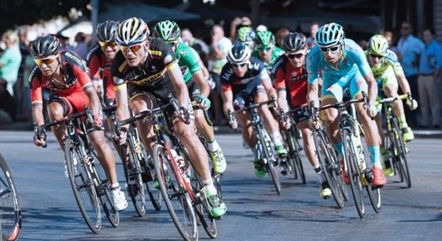 Il Giro d'Italia, sale l'attesa per la tappa pesarese