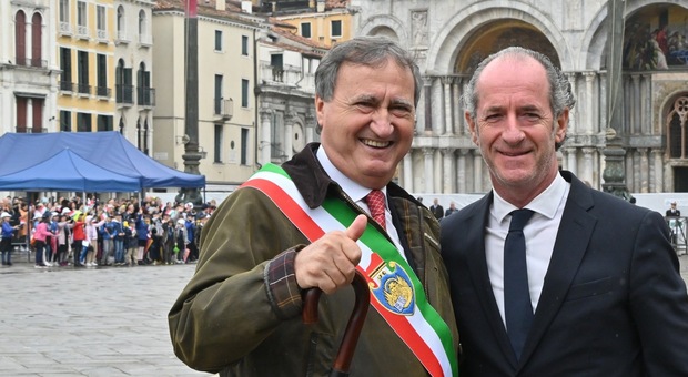 Il sindaco Brugnaro e Il presidente della Regione Zaia in sella fino al 2026