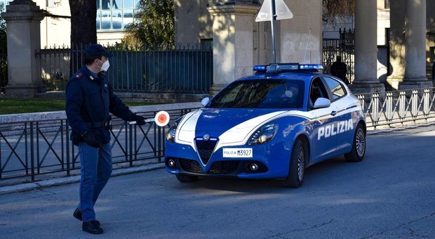 Foligno, cittadino albanese senza patente e con revisione scaduta multato per oltre 5mila euro