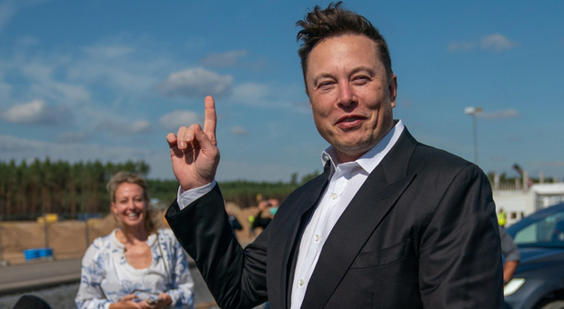 Elon Musk vede il futuro: «Entro 30 anni l'uomo costruirà una città su Marte»