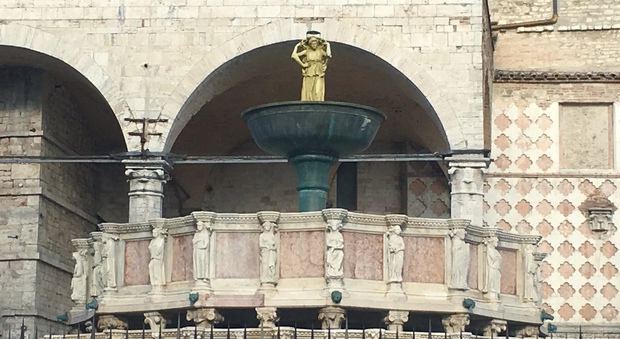 La Fontana Maggiore dorata