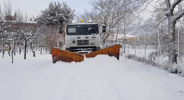 Bufera di neve tra Vallo di Diano e Tanagro, chiuse diverse scuole