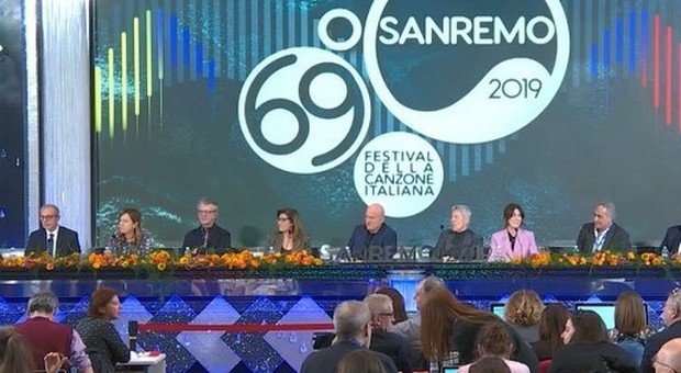 Sanremo 2019, la conferenza stampa in diretta dopo la prima serata