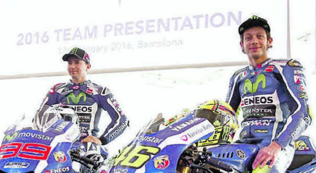 Rossi-Lorenzo, pace tra separati in casa ​Yamaha. Vale: "L'ho sempre rispettato, lui no"