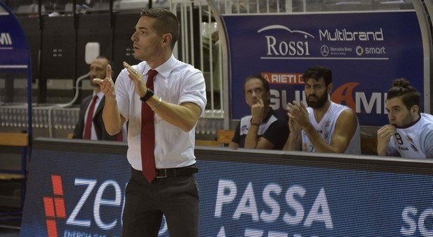 Il coach Alessandro Rossi (Foto De Marco / Meloccaro)