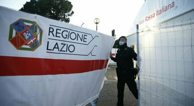 Vaccino Lazio, D'Amato: «AstraZeneca? Migliaia di disdette. Rt in calo a 1.09»