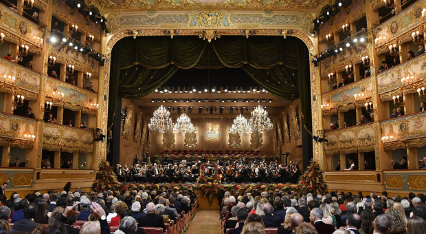 Fenice, concerto di capodanno con Puccini e i 70 anni della Rai