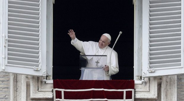 La risposta del Papa a Salvini: «Cristo ci rende capaci di amare i nemici e perdonare chi ci ha offeso»