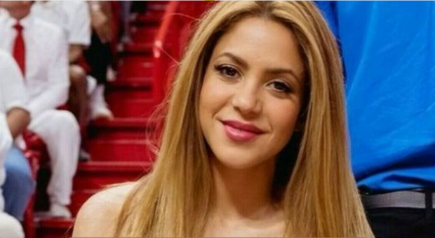 Shakira accusata di evasione fiscale in Spagna: la cantante deve pagare altri 6,4 milioni di euro