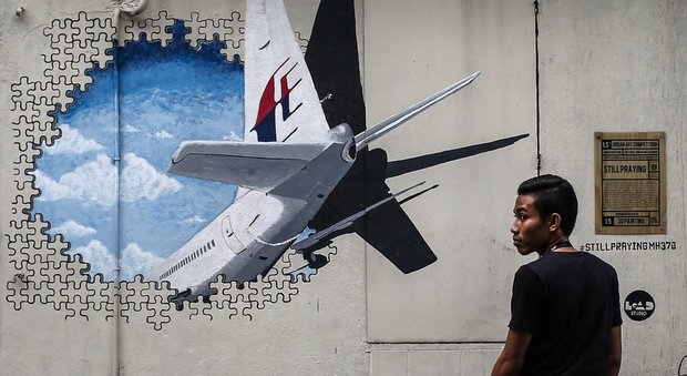 Volo Malaysia Airlines MH 370, dopo tre anni sospese le ricerche, la disperanzione dei familiari delle vittime