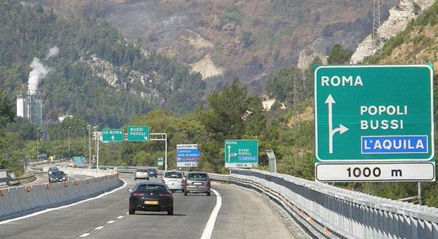 Rincari autostrade A24 e A25, D'Alfonso: «Aumenti giuridicamente insostenibili»