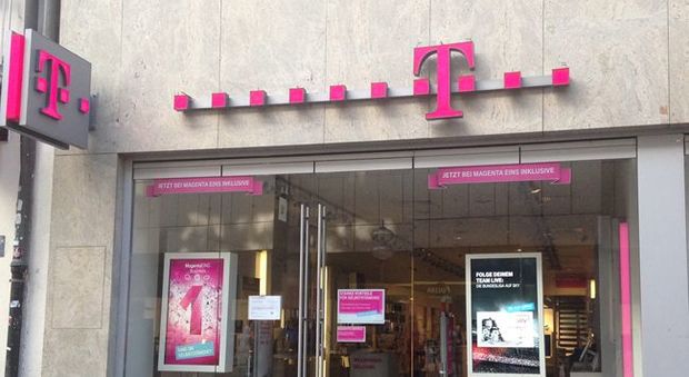 T-Mobile e Sprint annunciano fusione: nasce colosso della telefonia mobile