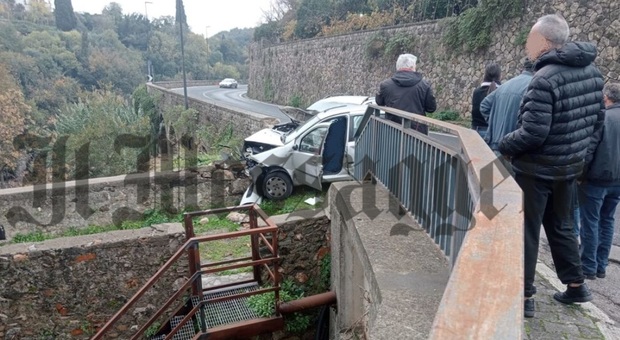 Frontale sull'Appia alle porte di Itri, muore un pensionato