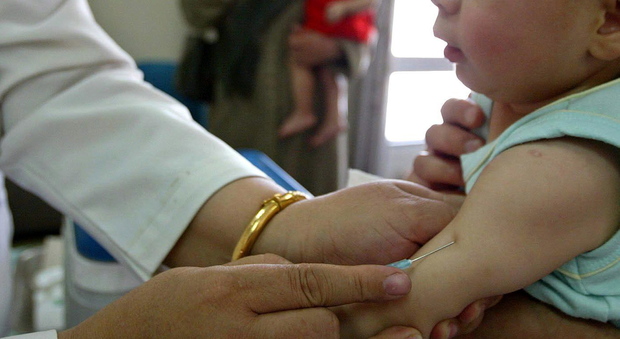L'assistente sanitaria che fingeva di vaccinare i bimbi arrivava dal Fvg