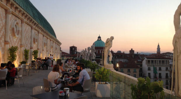 L'affitto del bar della basilica palladiana è di 3 mila euro al mese