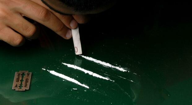 Milano, è la cocaina la droga più diffusa tra i giovani
