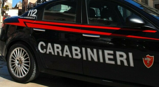 Omicidio in Calabria, ragazzo uccide il padre a coltellate: Francesco, muratore 52enne, è morto sul colpo