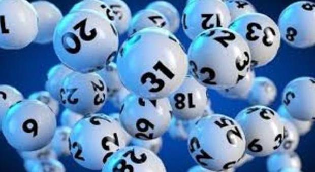 Lotto, le estrazioni del 29 settembre e i numeri vincenti del Superenalotto