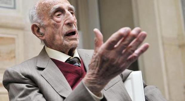Morto Gillo Dorfles, il rivoluzionario critico d'arte aveva 107 anni