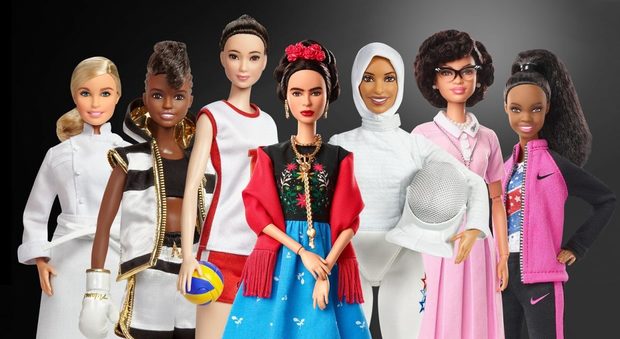 Barbie si rifà il look, arrivano Frida e le altre "donne modello": c'è anche un'italiana