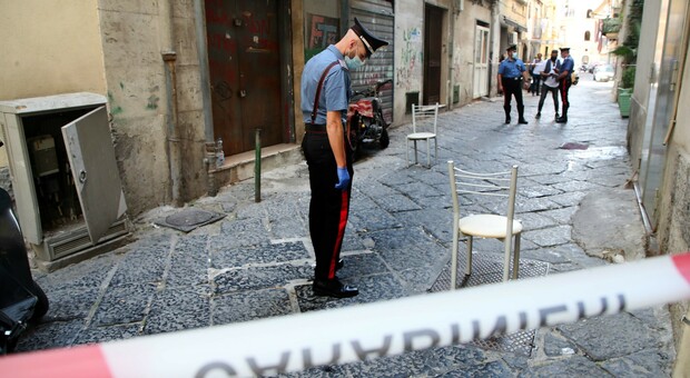 Omicidio nel circolo a Napoli, spunta la pista interna: punito per uno sgarro