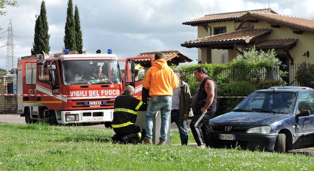 Gas vulcanici da un pozzo chiusa via Anagnina per i lavori «Vietate le auto e i pedoni»