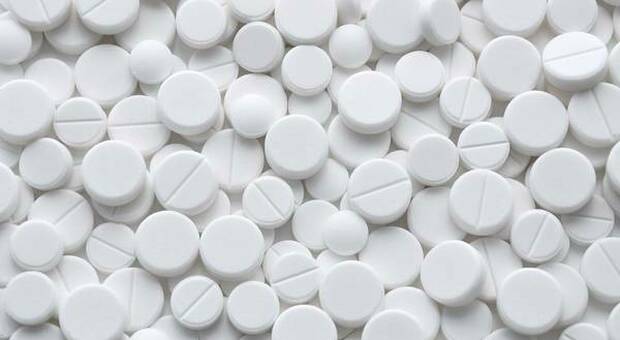 Coronavirus, lo studio: «L'aspirina potrebbe diminuire il rischio di morte nei pazienti ricoverati»