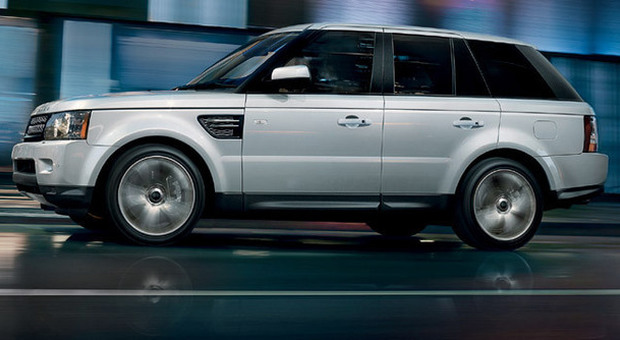 L'inconfondibile linea della Range Rover Sport: un classico che migliora con il tempo