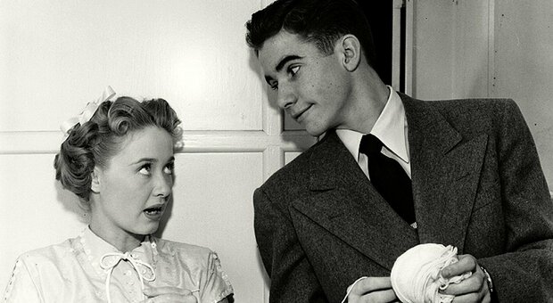 Jane Powell morta: addio alla star di «Sette spose per sette fratelli», aveva 92 anni