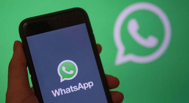 WhatsApp, le parole da evitare nelle chat: si rischia la sospensione