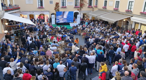 Capri, festa e premiazione in Piazzetta per la Rolex Sailing Week