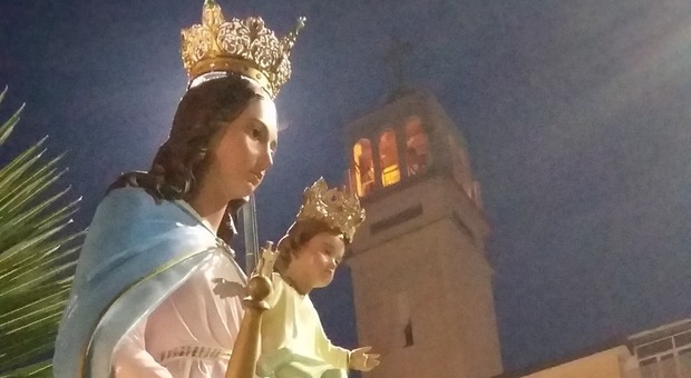 Carmine, ritorna la tradizionale processione in onore di Maria Ausiliatrice