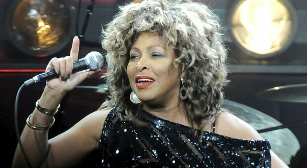 Tina Turner, morta la Regina del Rock: aveva 83 anni, era malata da tempo. Addio a una leggenda della musica