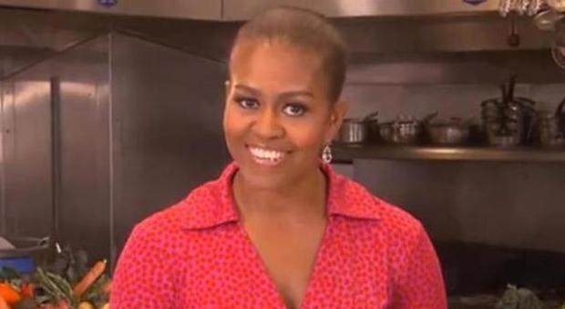 Michelle Obama rasata in tv: è mistero sul nuovo look della First lady