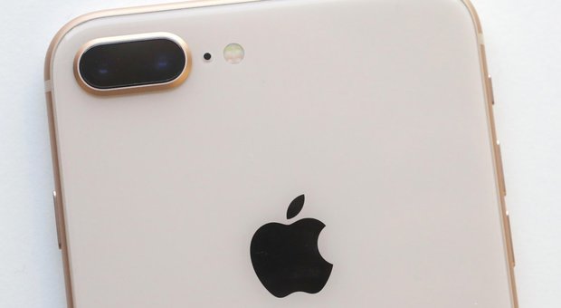 Apple, via alla sostituzione delle batterie a 29 euro: prezzo ridotto anche per iPhone che superano test